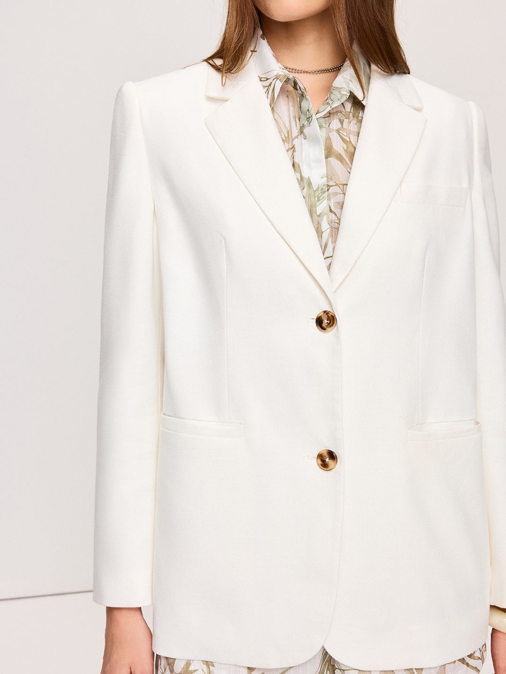Commense Cream Single-Breasted Tailored Blazer size S